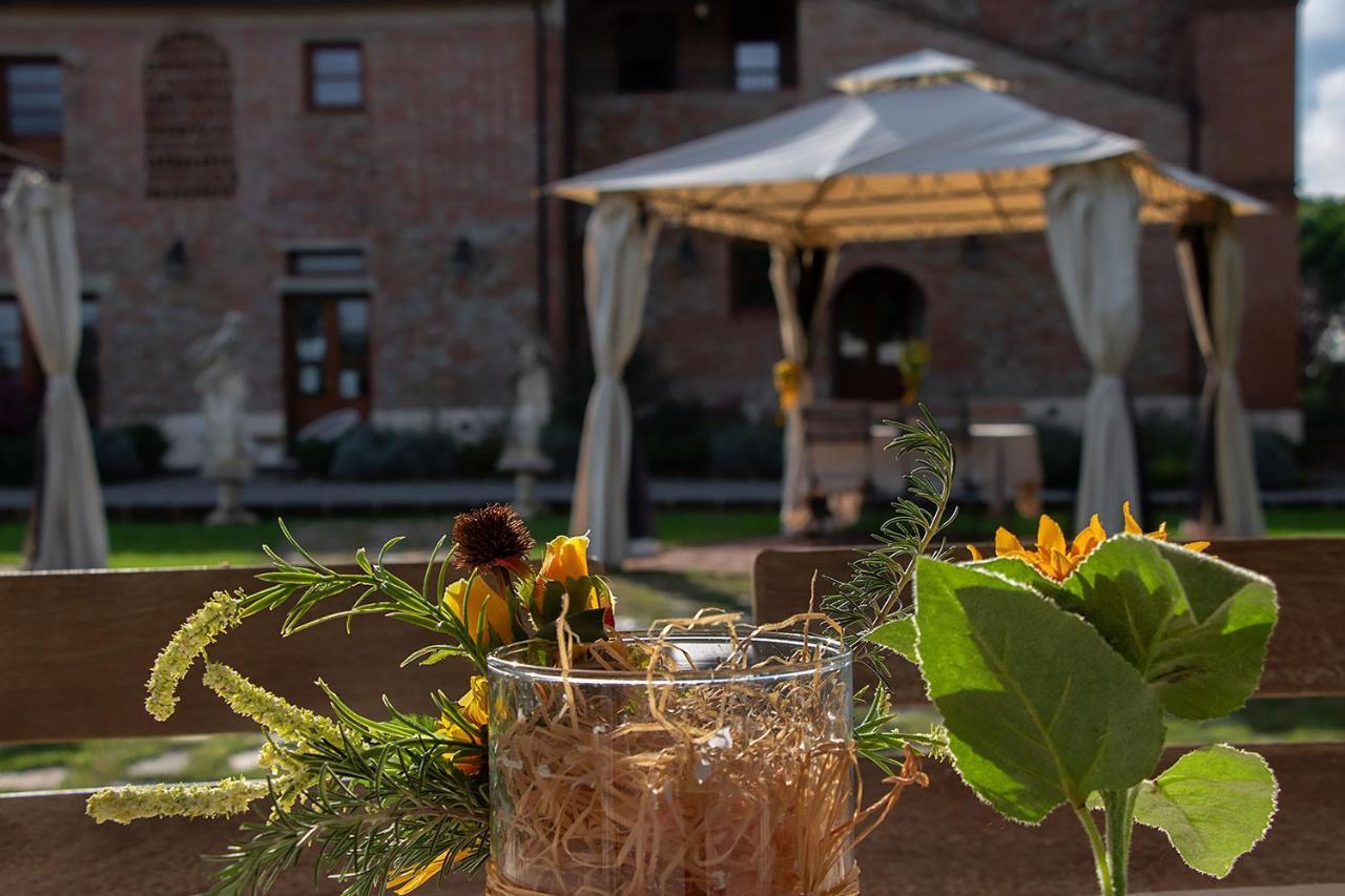 Tenuta I Mandorli Peccioli ภายนอก รูปภาพ
